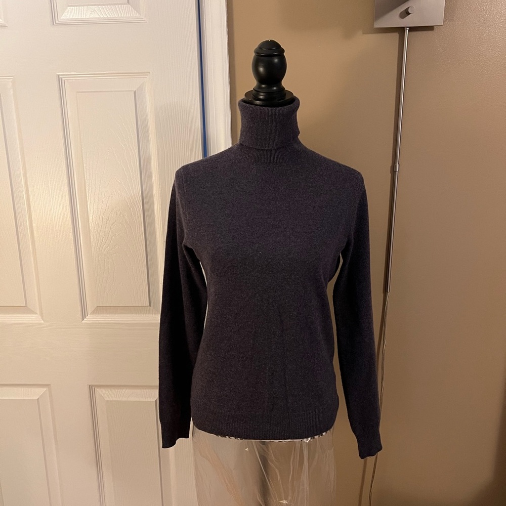 Ralph Lauren Blue Label Cashmere Turtleneck Sweater - Lavender Gray L